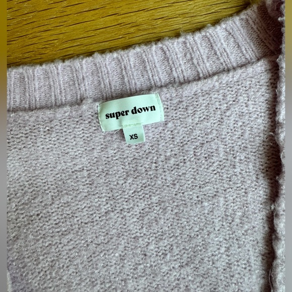 Super Down light pink sweater size XS - Picture 2 of 4